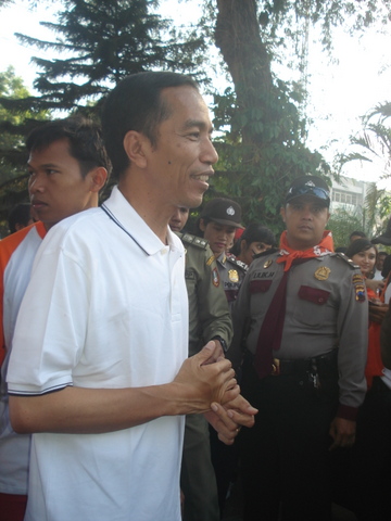 Jokowi hanya beberapa meter saja. (dok. yunisura)